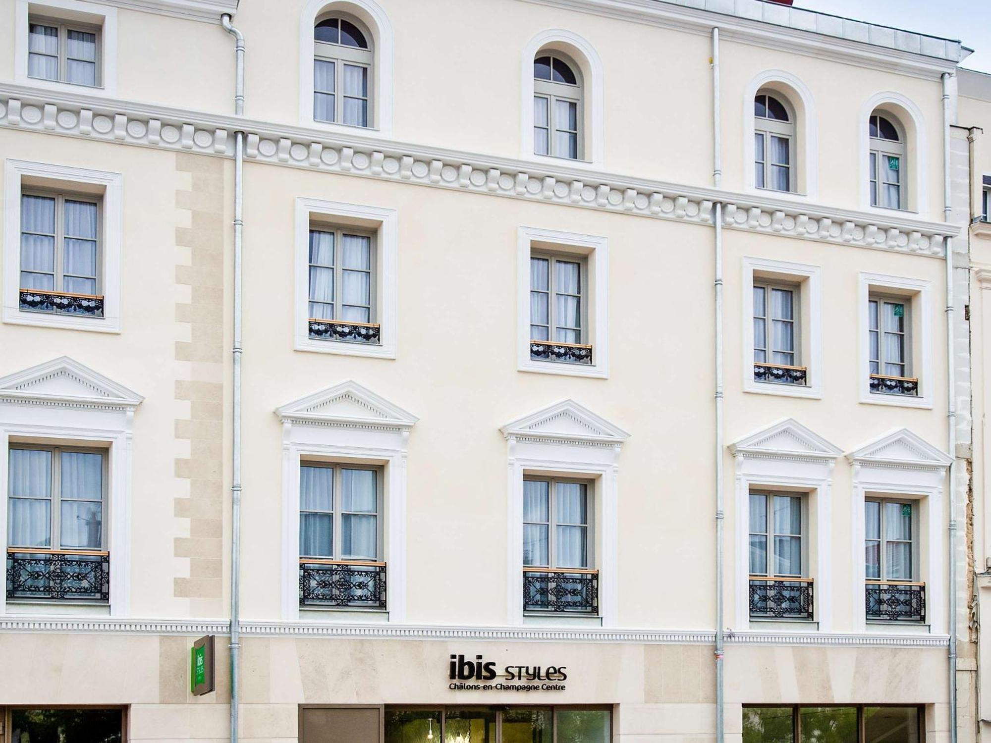 Ibis Styles Chalons En Champagne Centre Hotell Eksteriør bilde
